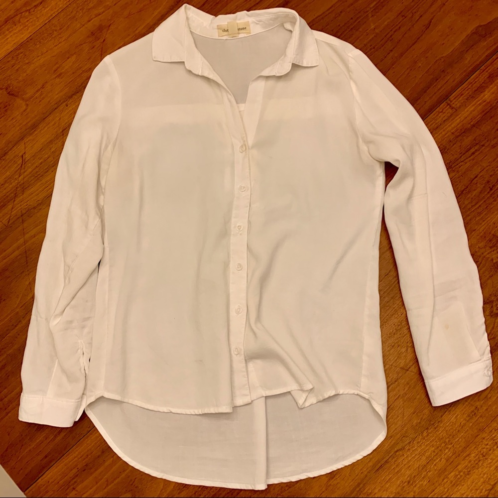 Cloth and Stone White Button Down shirt.